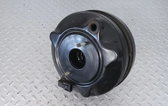 Ford Mustang VI Brake booster FR3C2B195FH FR3C-2B195-FH FR3Z-2005-K