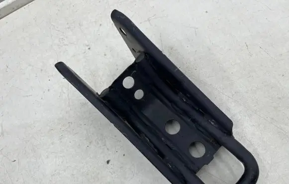 Mitsubishi Outlander Towing hook eye 