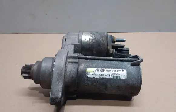 Skoda Fabia Mk2 (5J) Starter motor 02M911023M