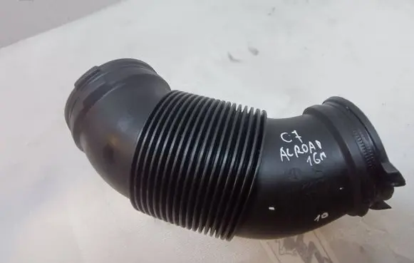 Audi A6 Allroad C7 Air intake duct part 059129615Q