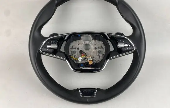 Skoda Superb B8 (3V) Steering wheel 5E3419093AK