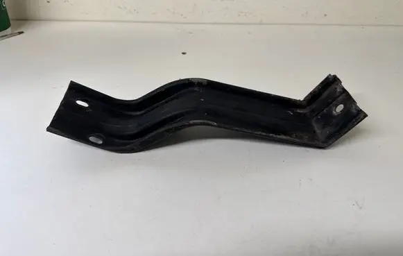Opel Vivaro Radiator support slam panel bracket 8200411893