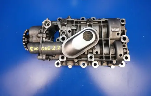 Land Rover Evoque I Oil pump 9636898380 5367045