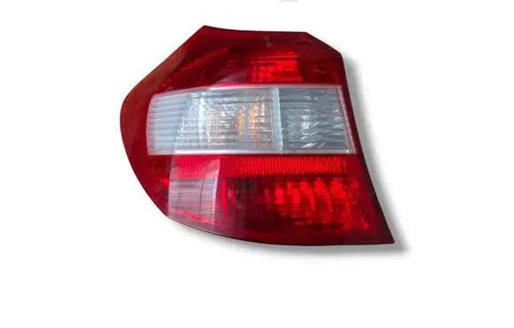 BMW 1 E81 E87 Rear/tail lights 6924501