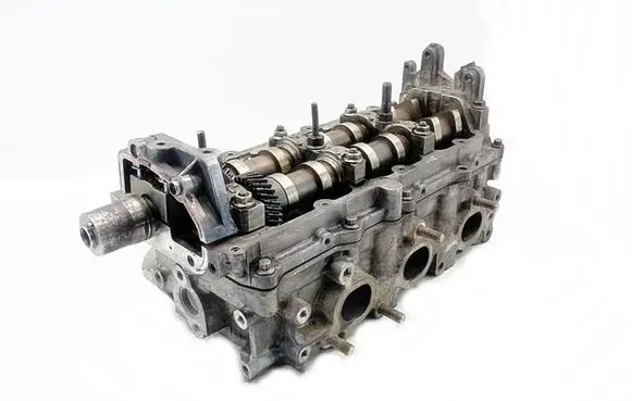 Opel Vectra C Engine head 12103862296