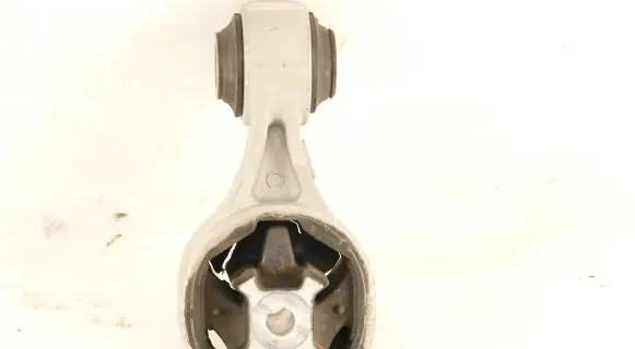 Nissan X-Trail T32 Engine mounting bracket 113504BD0A