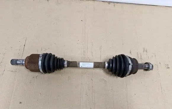 Fiat 500L Front driveshaft