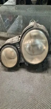Mercedes-Benz E W210 Headlight/headlamp 15060700
