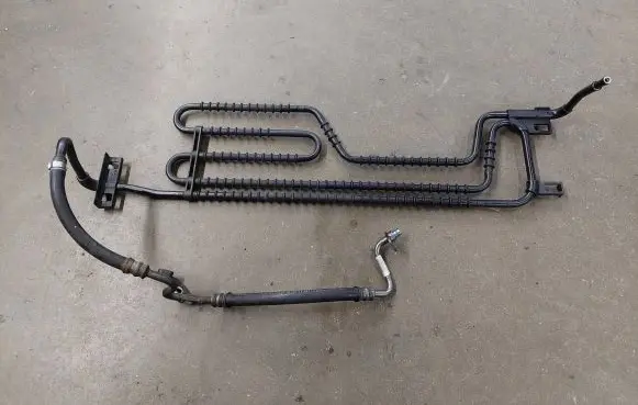 Mercedes-Benz E W212 Power steering radiator A2044800148