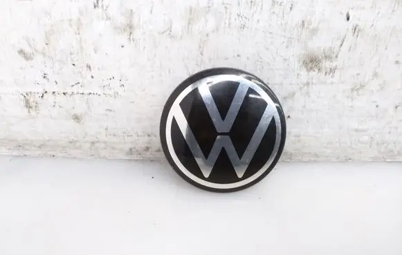 Volkswagen Golf VIII Original wheel cap 5H0601171