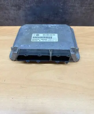 Volkswagen Golf IV Engine control unit/module 06A906019BQ 5WP444803 SMS21B3120