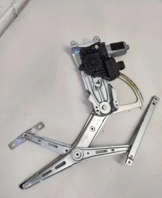 Opel Zafira B Sliding door window regulator with motor A337013132220