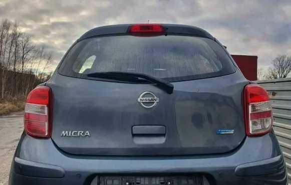 Nissan Micra Truck tailgate 