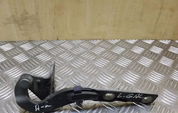 Audi A2 Tailgate/trunk/boot hinge 8Z0827299A