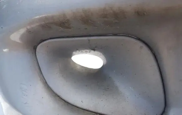 Front bumper lower grill