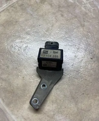 Opel Astra H Sensor 002455008000 9570930003