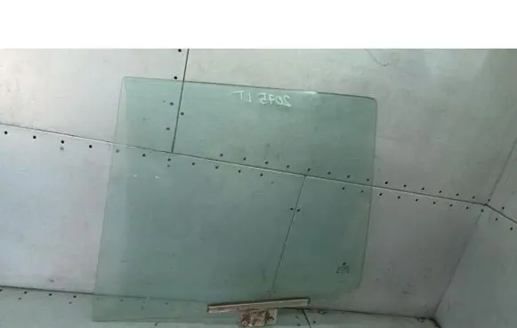 Skoda Felicia II Rear door window glass 