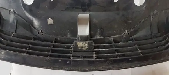 Renault Laguna II Front grill 8200012581