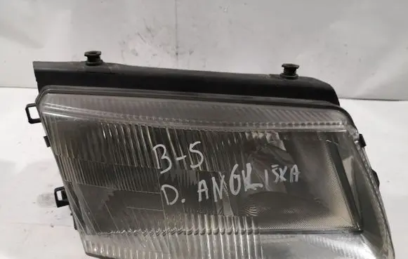 Volkswagen PASSAT B5 Headlight/headlamp