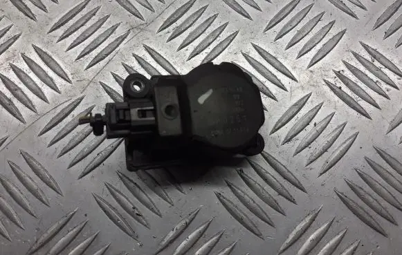 Ford Mondeo MK IV A/C air flow flap actuator/motor 3M5H-19E616-AB