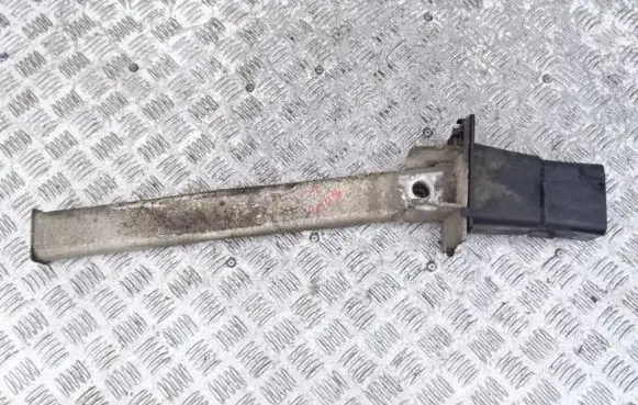 Peugeot 5008 Front bumper foam support bar 