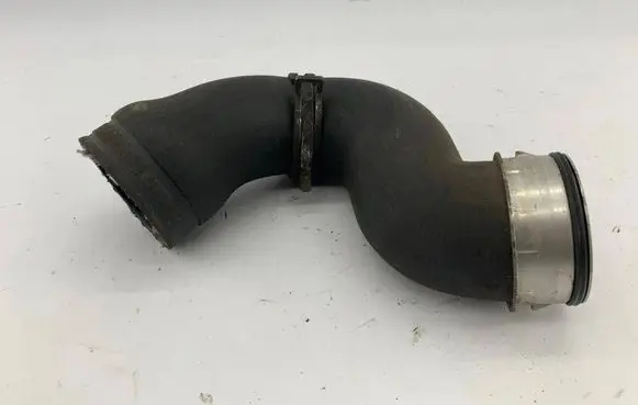 Volkswagen Touran I Intercooler hose/pipe 3C0145834M