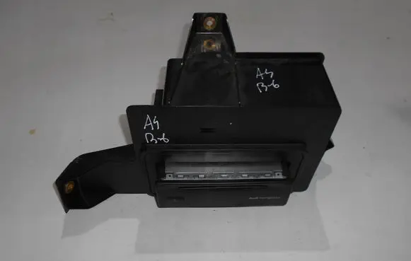 Navigation unit CD/DVD player