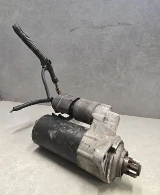 Volkswagen Touran I Starter motor 02E911023H