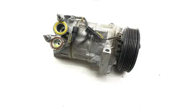 Volvo XC60 Air conditioning (A/C) compressor (pump) 31449067
