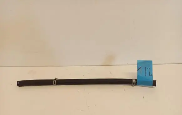 Suzuki Swift II Engine coolant pipe/hose