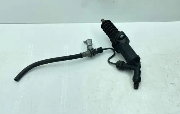 BMW 3 F30 F35 F31 Clutch master cylinder 6795711 0514
