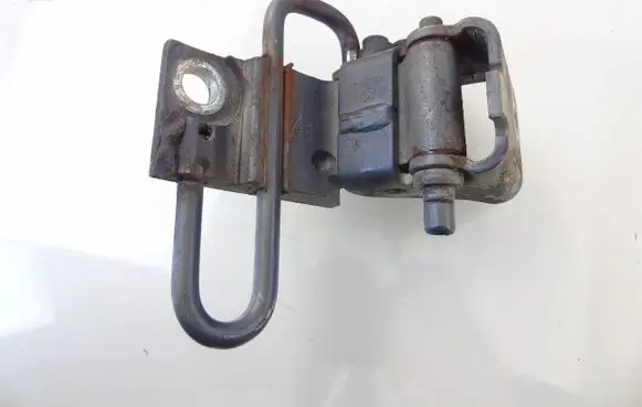 Front door lower hinge
