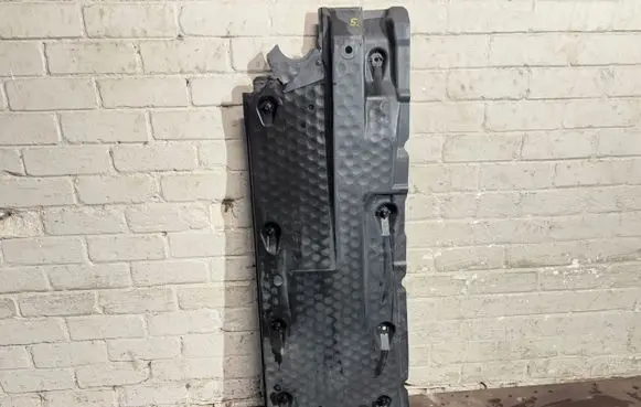 Volkswagen Jetta V Side bottom protection 1K0825212K
