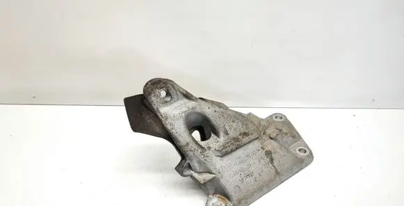 BMW 3 E90 E91 Engine mounting bracket 6765004 22116765004
