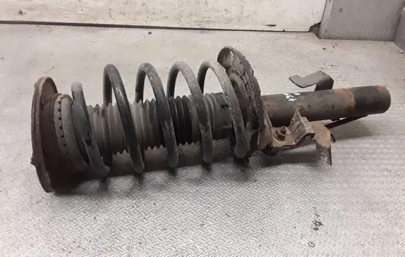 Volvo XC70 Front shock absorber with coil spring 