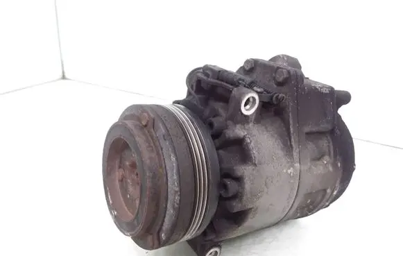 BMW X5 E53 Air conditioning (A/C) compressor (pump) 6918000 64526918000