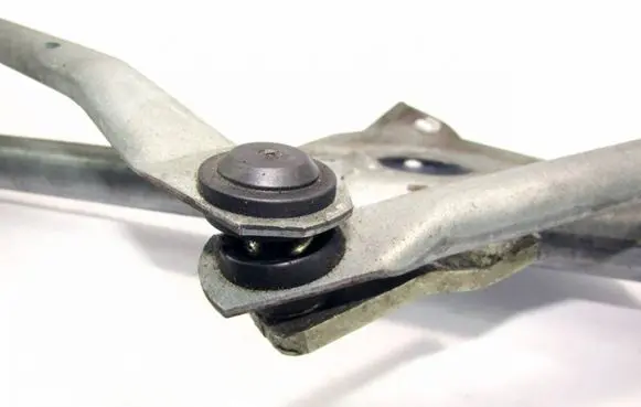 Front wiper linkage