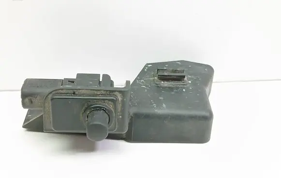 BMW 3 E46 Bonnet alarm switch sensor 8352229