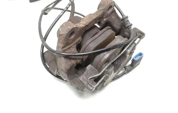Mercedes-Benz C W204 Rear brake caliper A2205453128 A2045404605