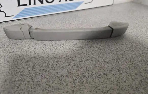 BMW 3 E46 Rear interior roof grab handle 8231323