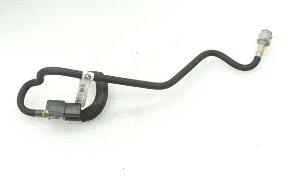 BMW 5 F10 F11 Fuel injector supply line/pipe 7810784 13537810784
