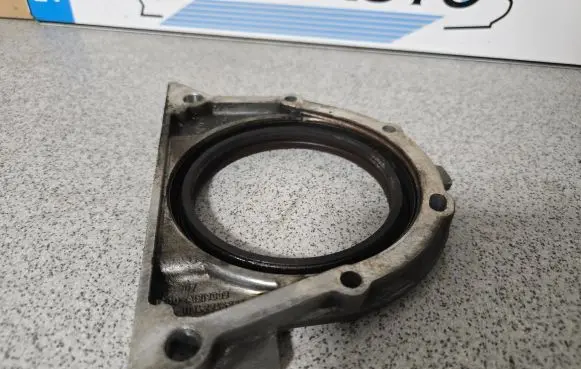 BMW 5 E39 other engine part 11142245265