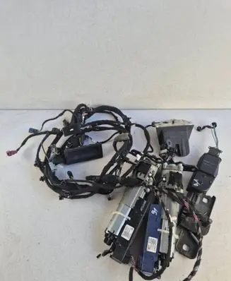 Audi Q5 SQ5 Tailgate hydraulic set 4F9827383D 3d0959831 4F9959946