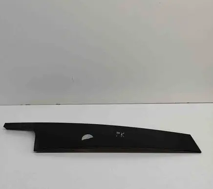 Volvo XC90 Front door glass trim molding 31688691