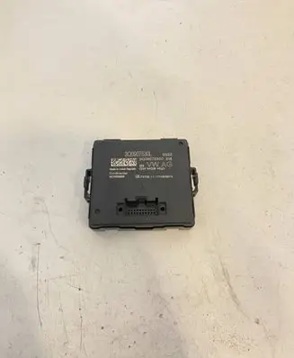 Volkswagen PASSAT B8 Gateway control module 3Q0907530L 3Q0907530C