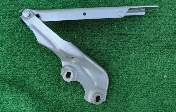 Audi A6 S6 C7 4G Tailgate/trunk/boot hinge 4G8823302E