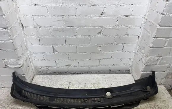 Nissan Murano Z51 Wiper trim 668621AA0A