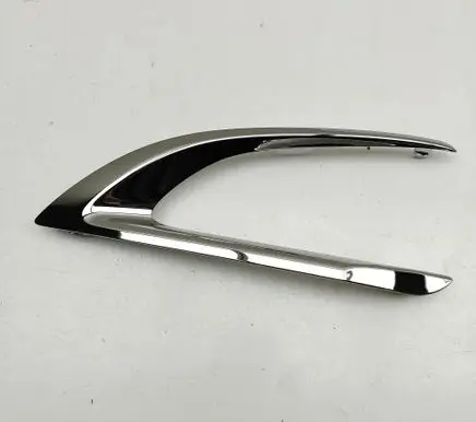 Peugeot 5008 II Front fog light trim/grill 9810876877