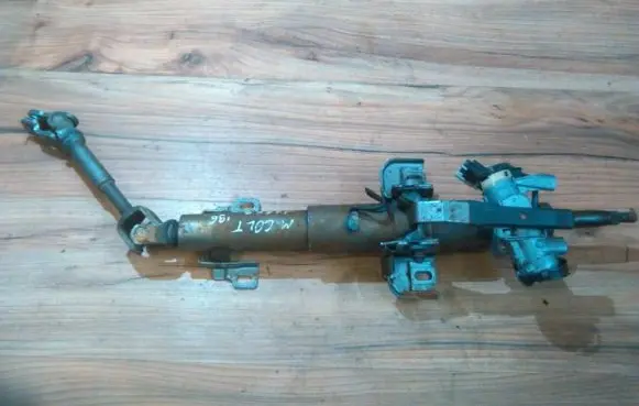 Mitsubishi Colt Steering wheel axle