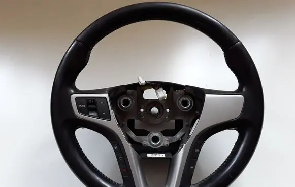 Hyundai i40 Steering wheel 561003Z212RY